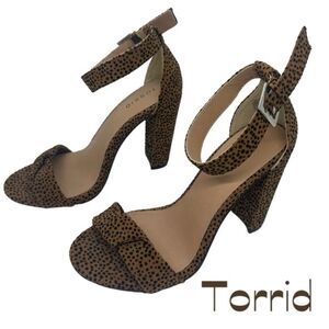Torrid Leopard Print Vegan Suede Tapered Heel Shoe NWOT Size 7.5 W Maximalist